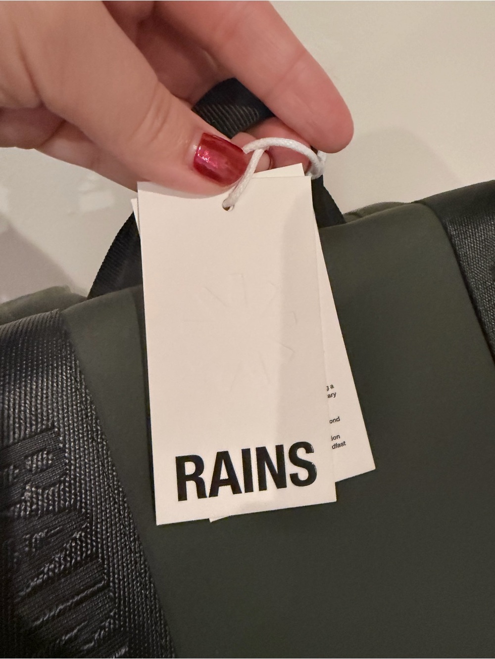 NWT Rains MSN Backpack in Olive Green and Black - Picture 3 of 6